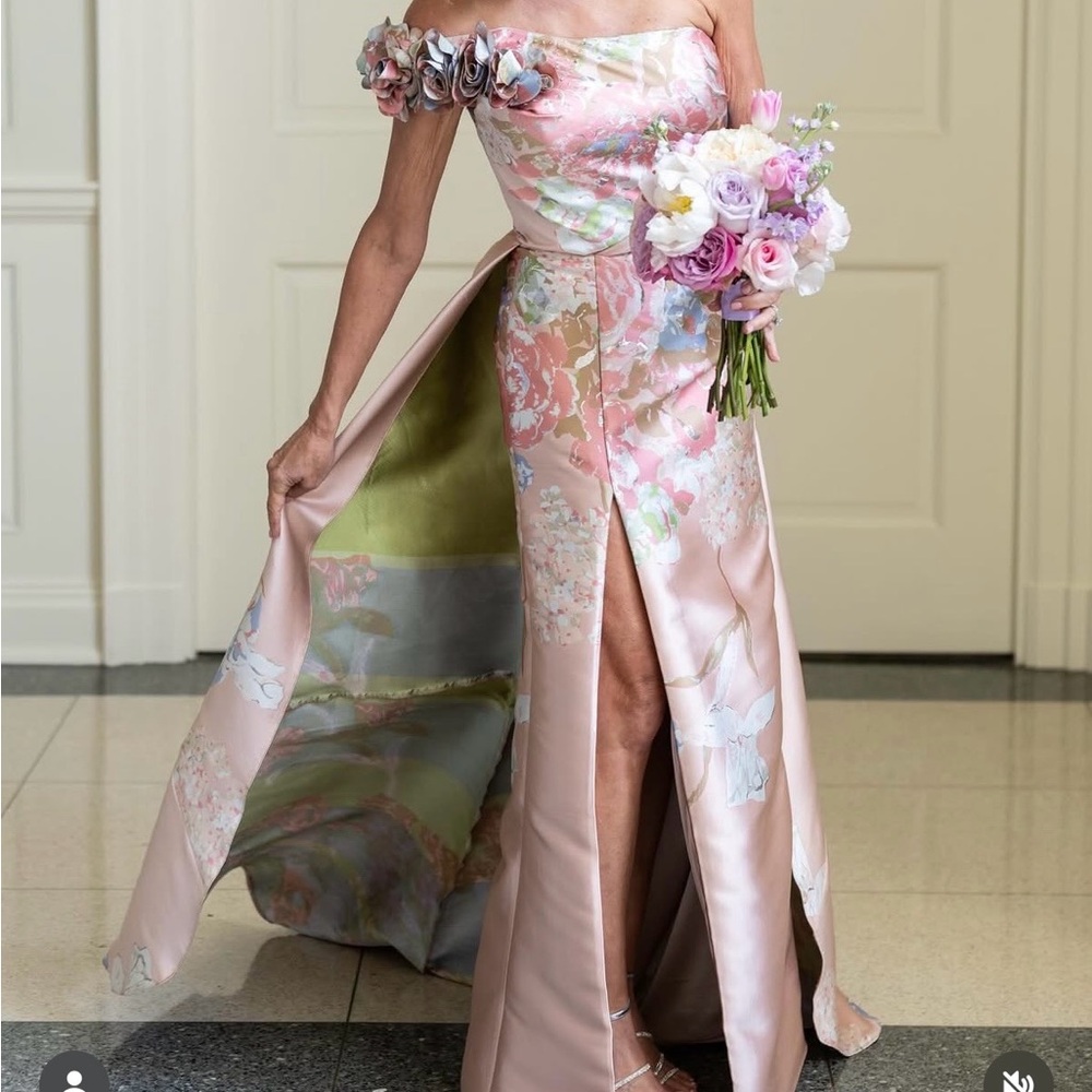 Perfect Mother of the Bride or Mother of the Groom dress!